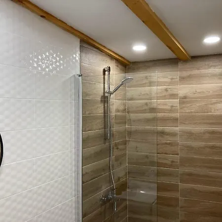 зелена Vakantiehuis Vinogradets