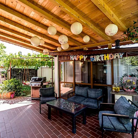 зелена * Vinogradets