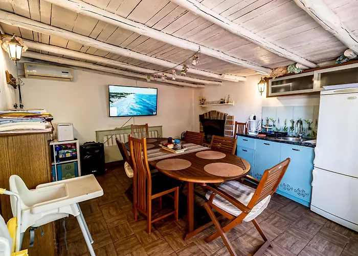 зелена Case de vacanță