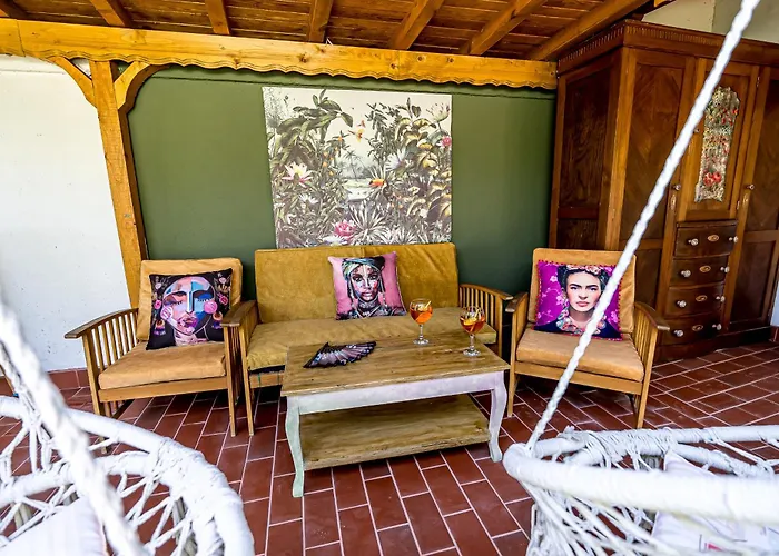 Case de vacanță зелена *